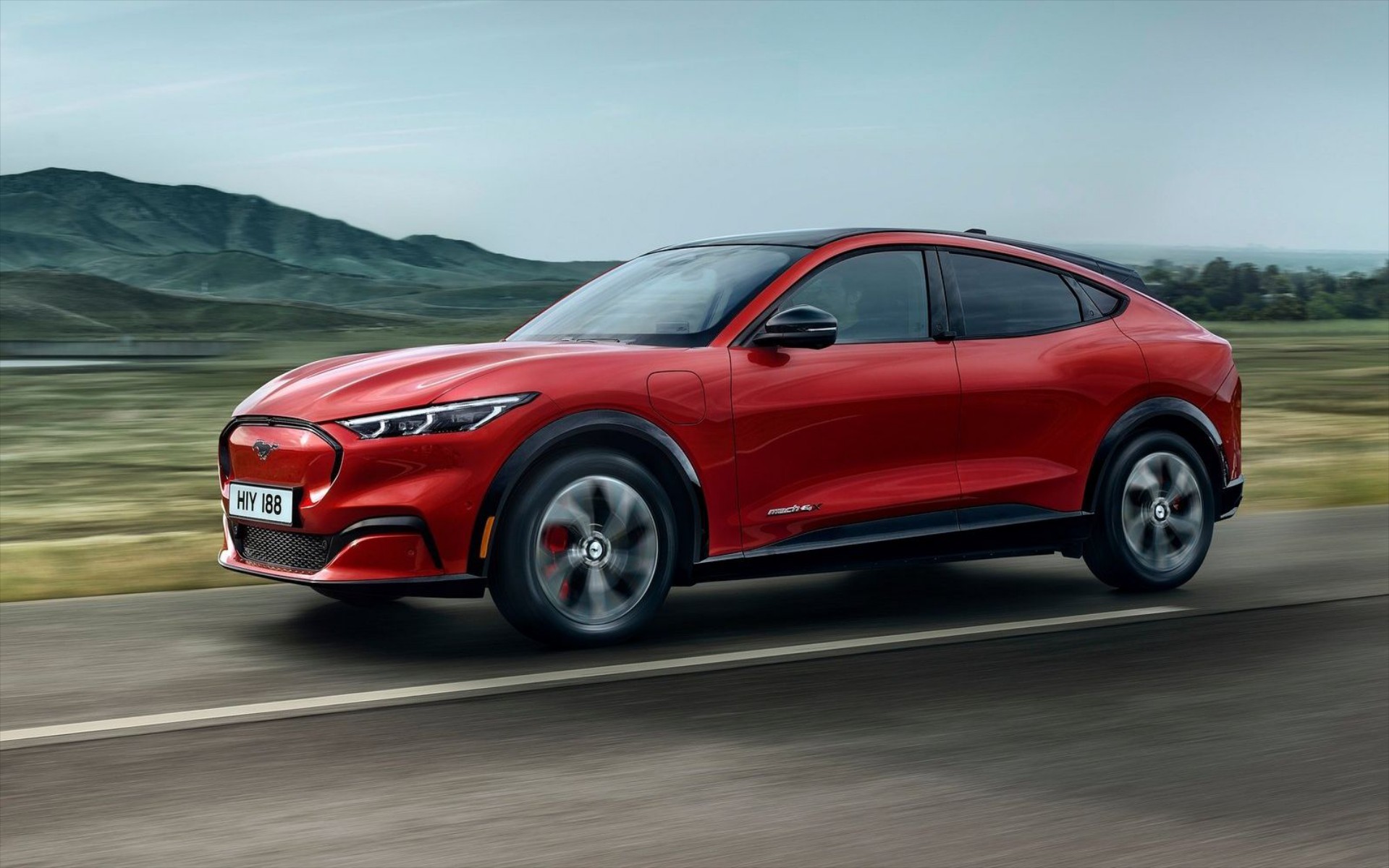 Ford Mustang Mach-E: H fun to drive πλευρά της ηλεκτροκίνησης!