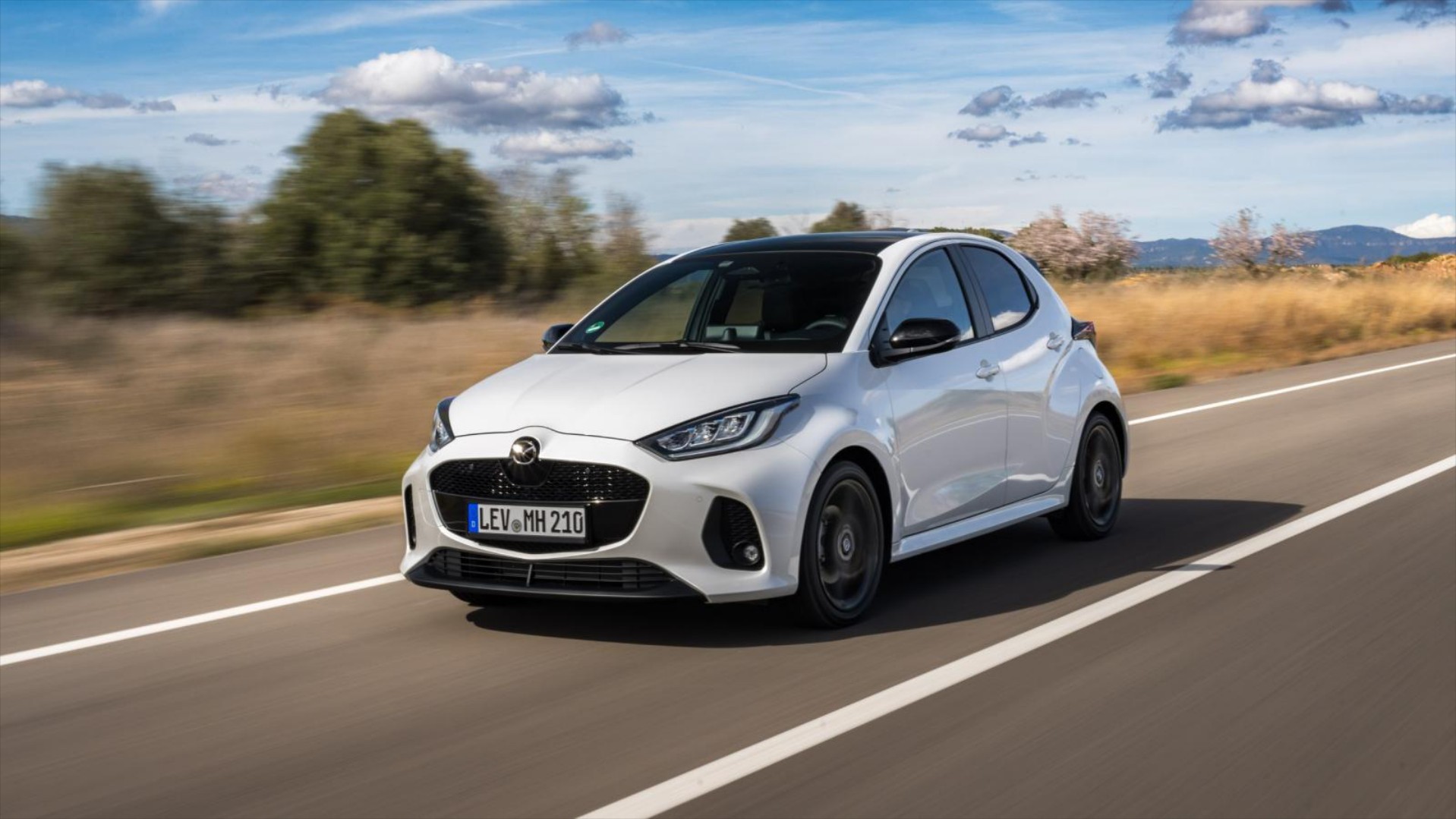 <br />
<b>Notice</b>:  Undefined property: stdClass::$title in <b>/home/www3gocar/public_html/templates/t2024/ice_c/9a1326b63621589c2d0ae49576f7df8a09573c42_0.file.box.featured.tpl.php</b> on line <b>89</b><br />
