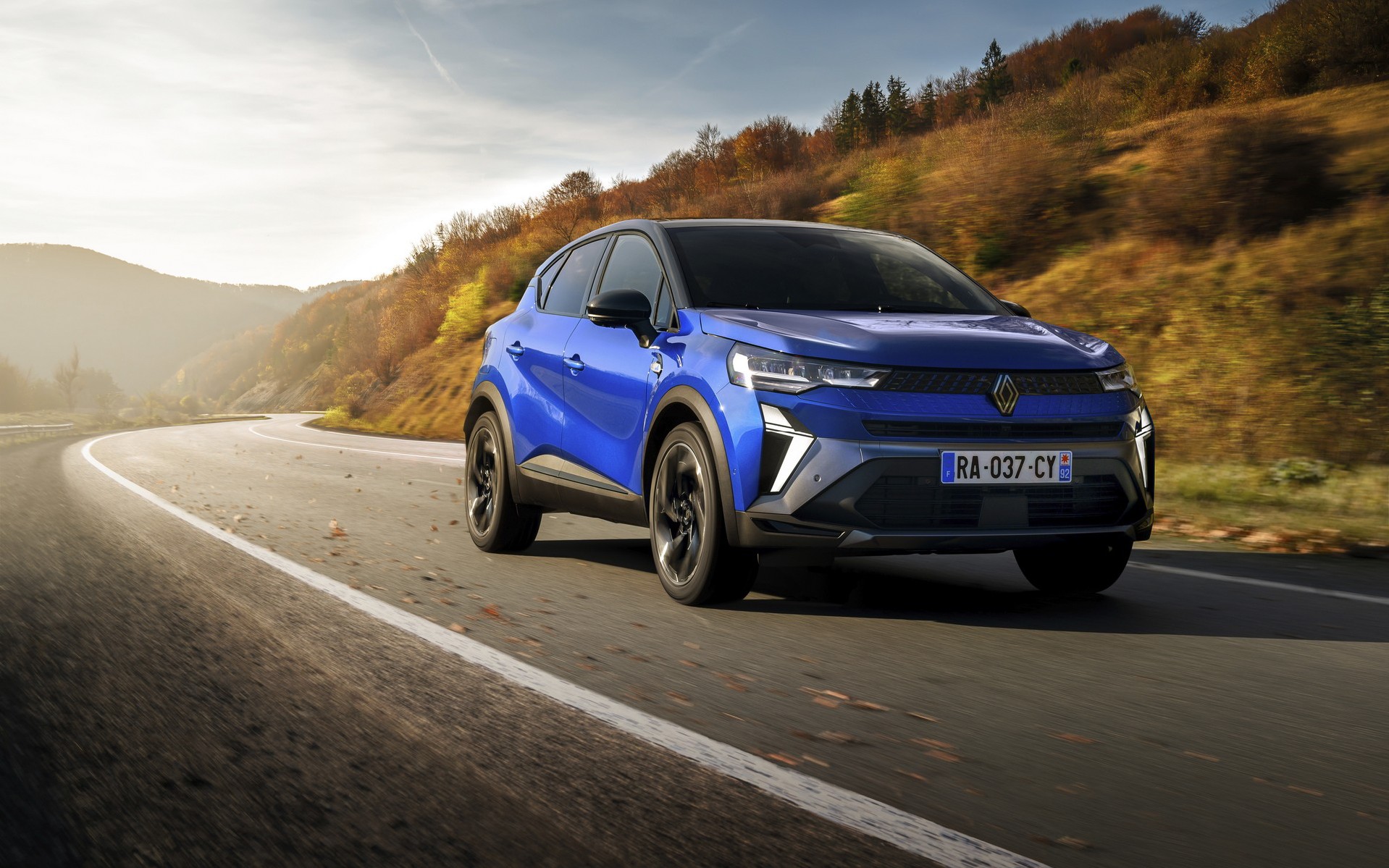 Επίσημο: Αυτό είναι το νέο Renault Captur - Πότε έρχεται Ελλάδα