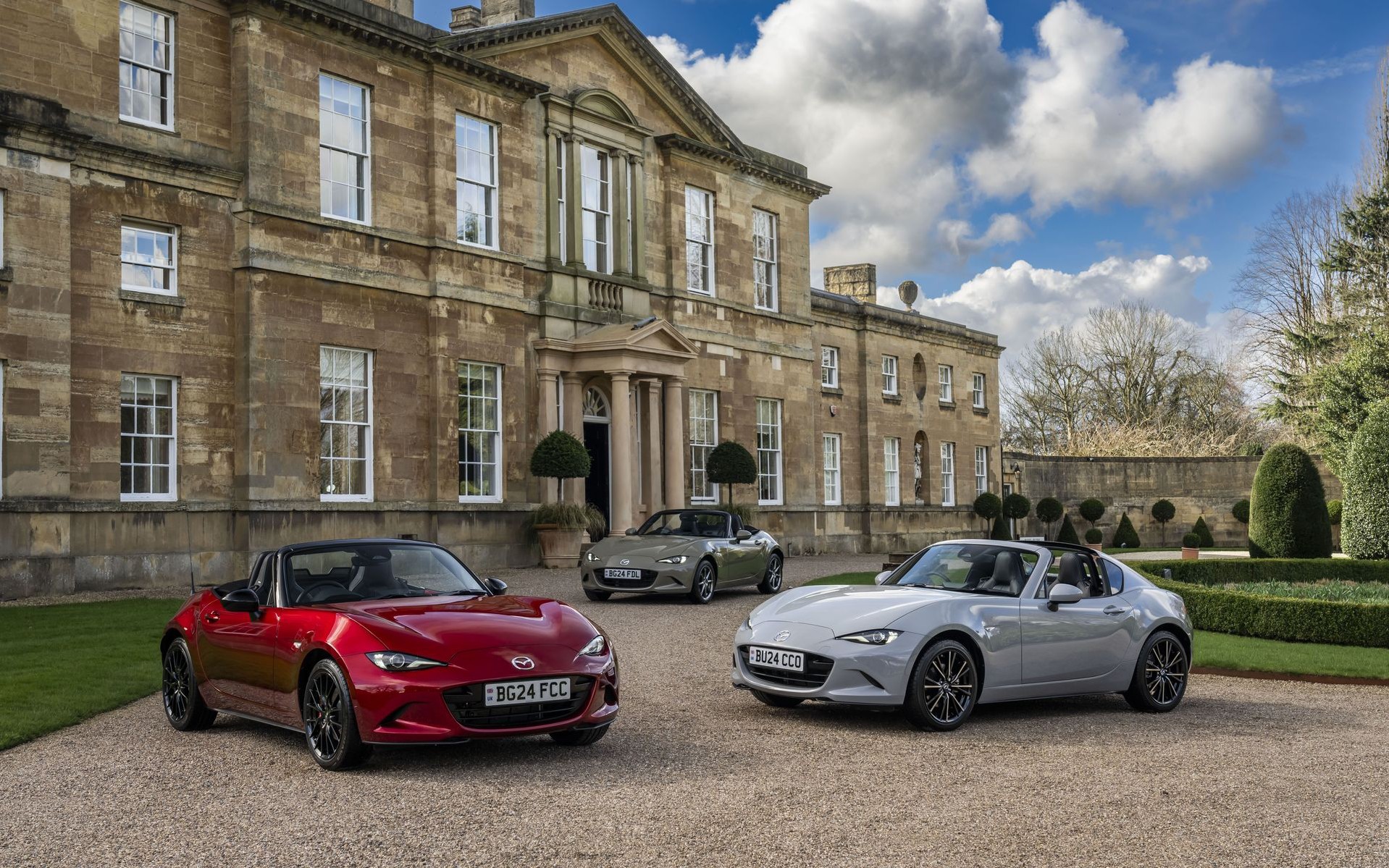 Έφτασε Ελλάδα το νέο Mazda MX-5 2024 - Η τιμή του