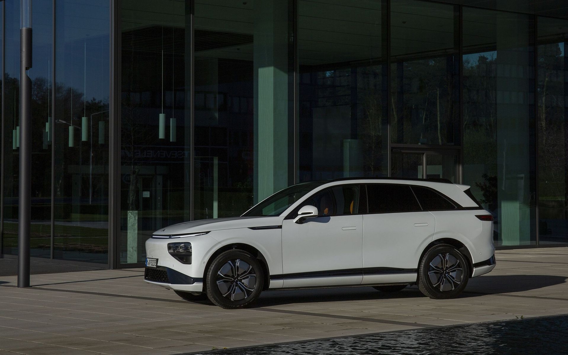 <br />
<b>Notice</b>: Undefined property: stdClass::$title in <b>/home/www3gocar/public_html/templates/t2024/ice_c/9a1326b63621589c2d0ae49576f7df8a09573c42_0.file.box.featured.tpl.php</b> on line <b>89</b><br />