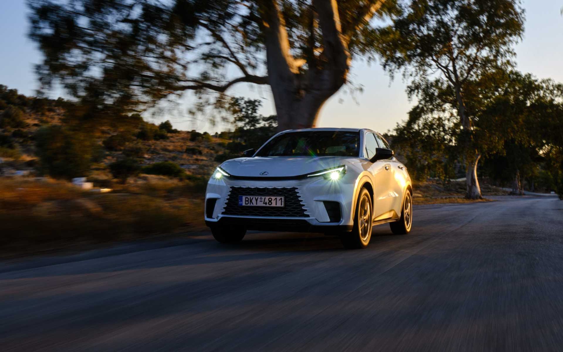 Δοκιμή Lexus LBX: Το αυθεντικά πολυτελές B-SUV