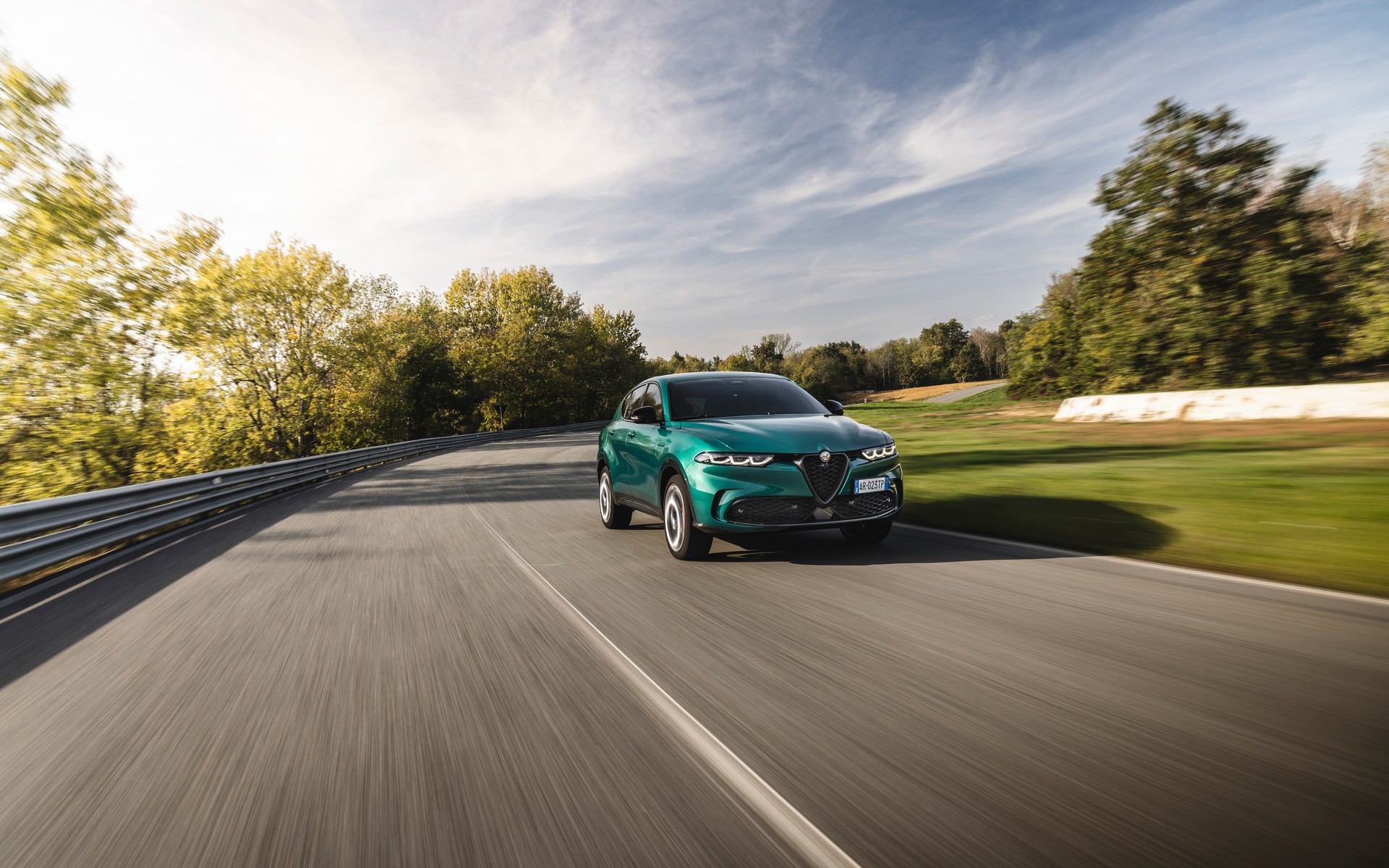 Alfa Romeo Tonale: Το SUV που ξεφεύγει από τα τετριμμένα! 