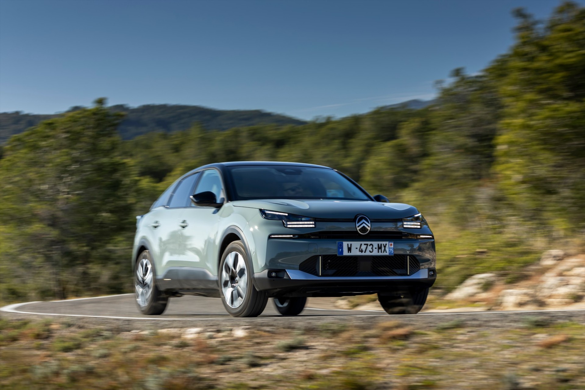 Στην Ελλάδα τα νέα Citroen C4 και C4 X – Τιμές