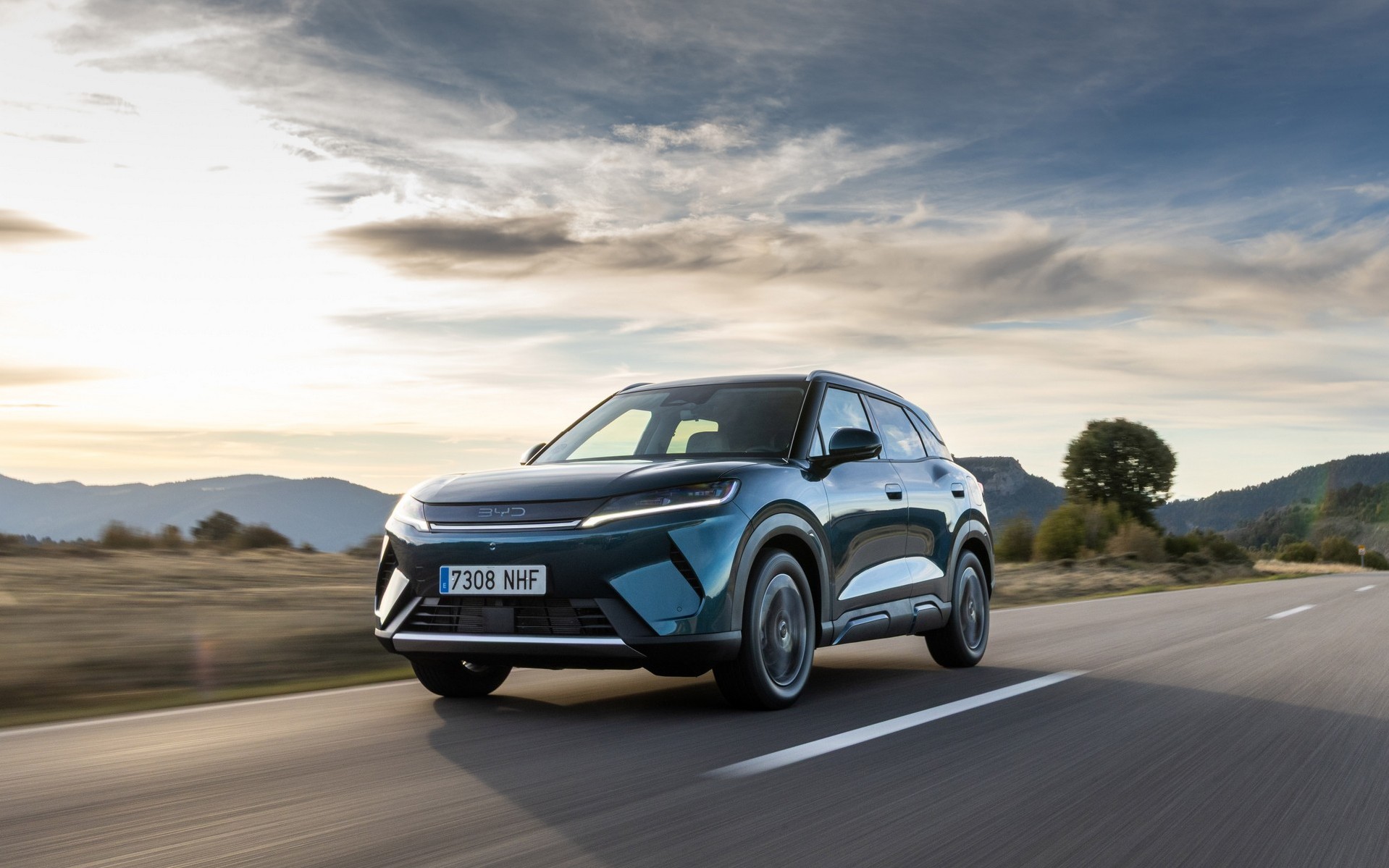 Έφτασε Ελλάδα το νέο υβριδικό BYD που καίει 1,8 lt/100 km - Με τιμή 26.990 ευρώ
