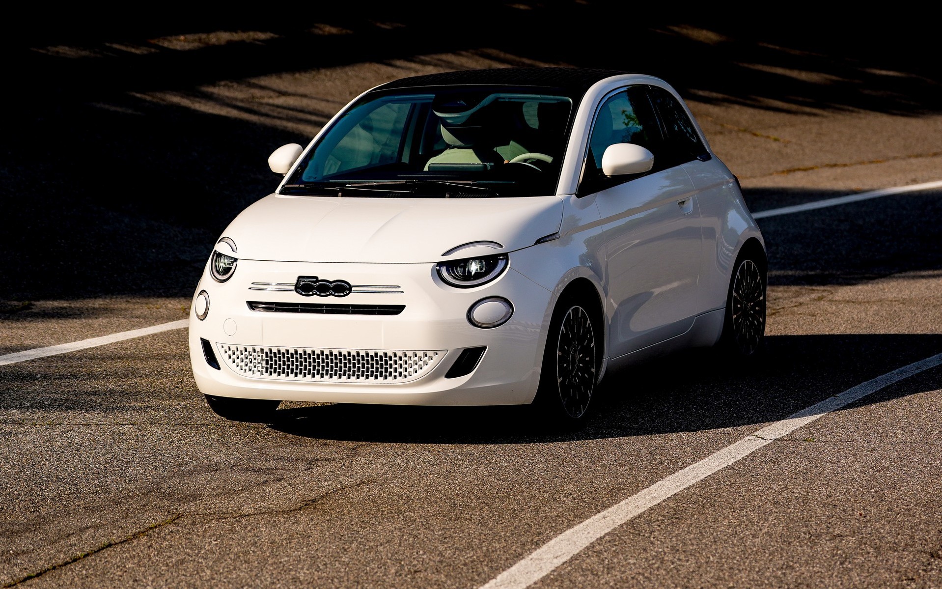 Δοκιμή FIAT 500 Hybrid Cabrio: H αίσθηση της ελευθερίας