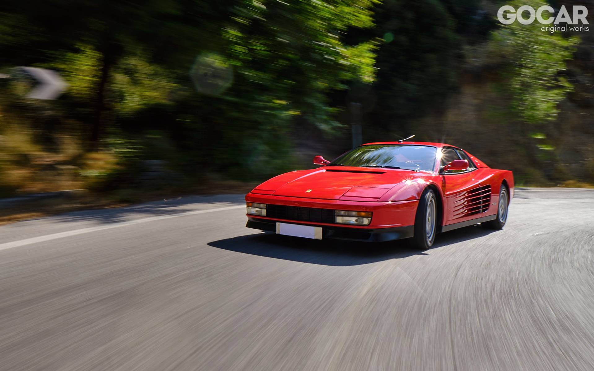 Ferrari Testarossa: Οδηγούμε το icon των '80s!