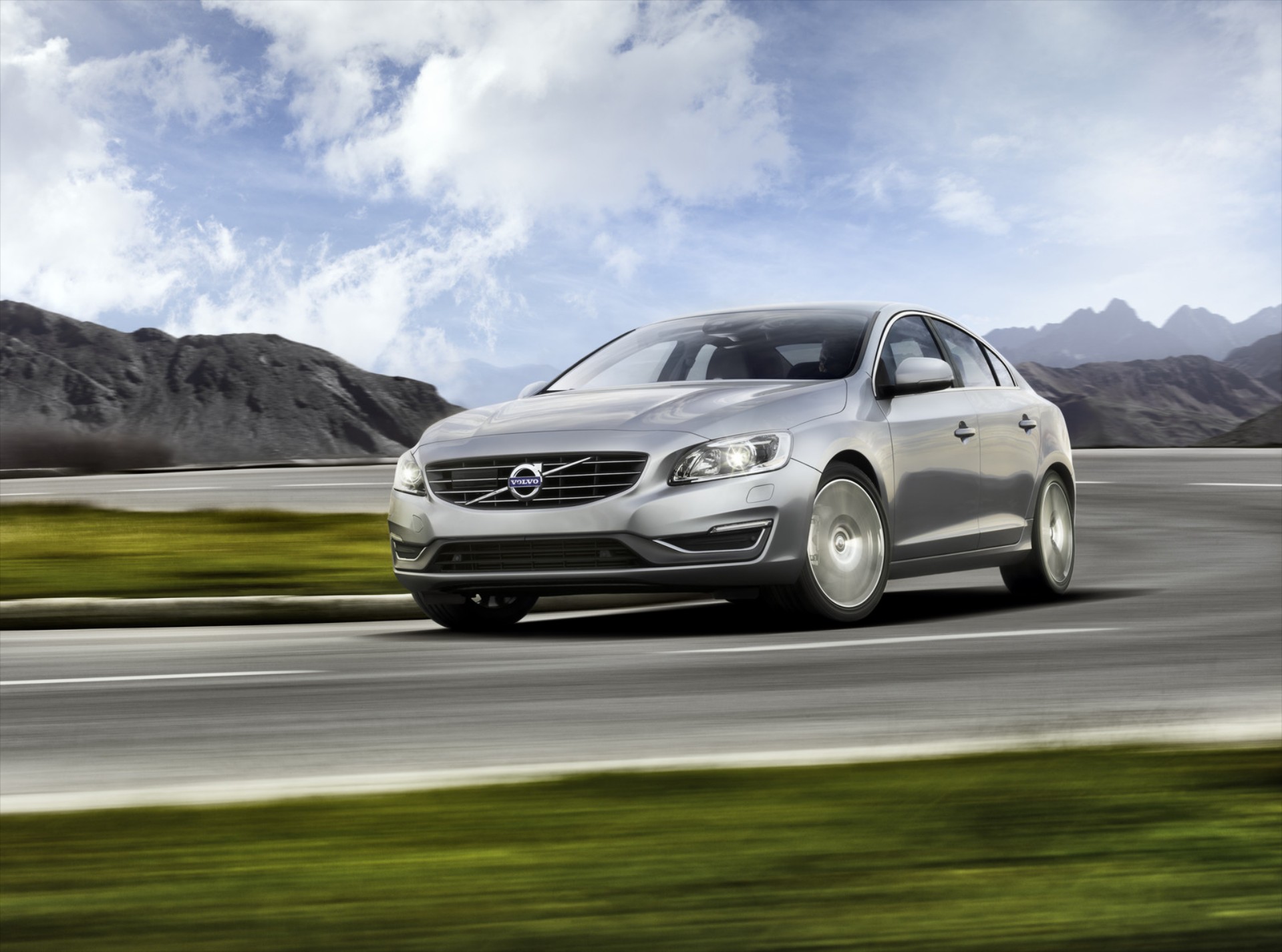 Ανανεωμένο Volvo S60 στην Ελλάδα
