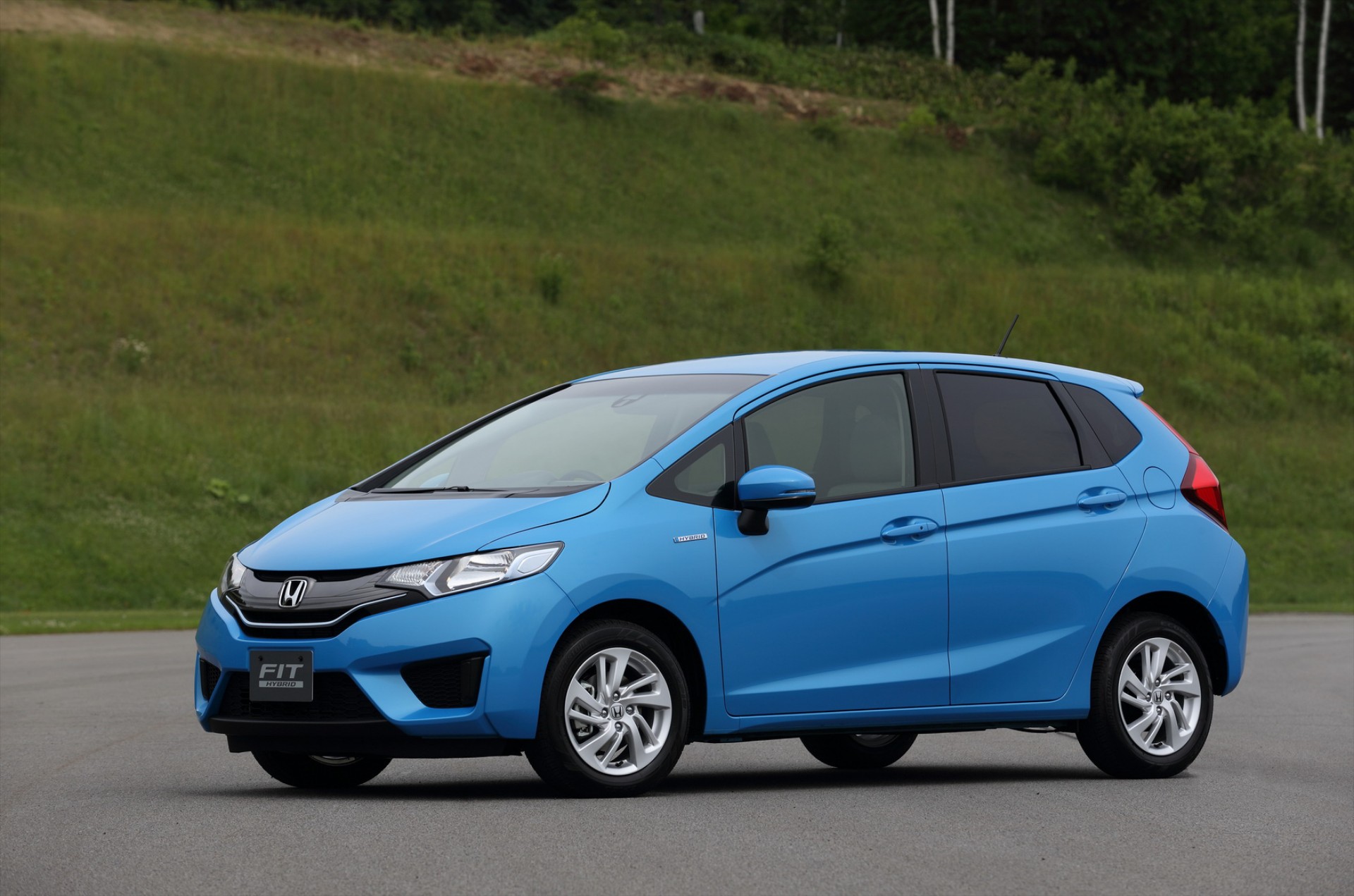 Νέο Honda Jazz Hybrid: Φωτο & στοιχεία