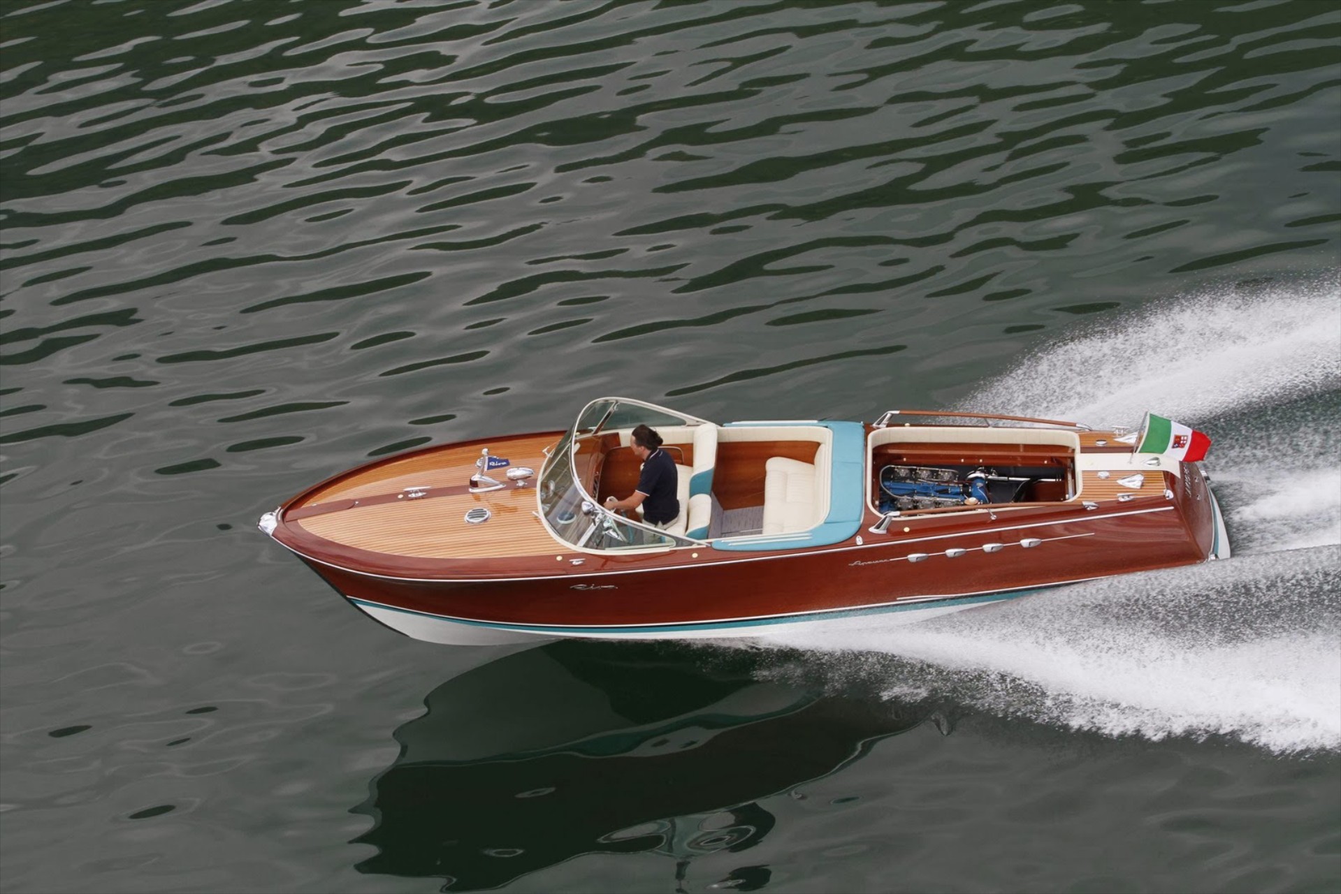 Το powerboat του Ferrucio Lamborgini με δύο V12
