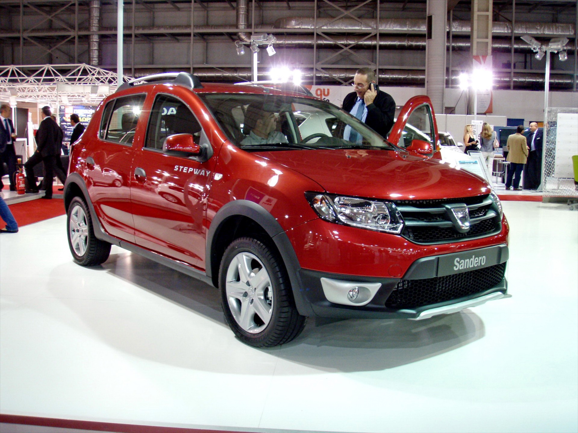 Νέα Dacia Sandero και Sandero Stepway