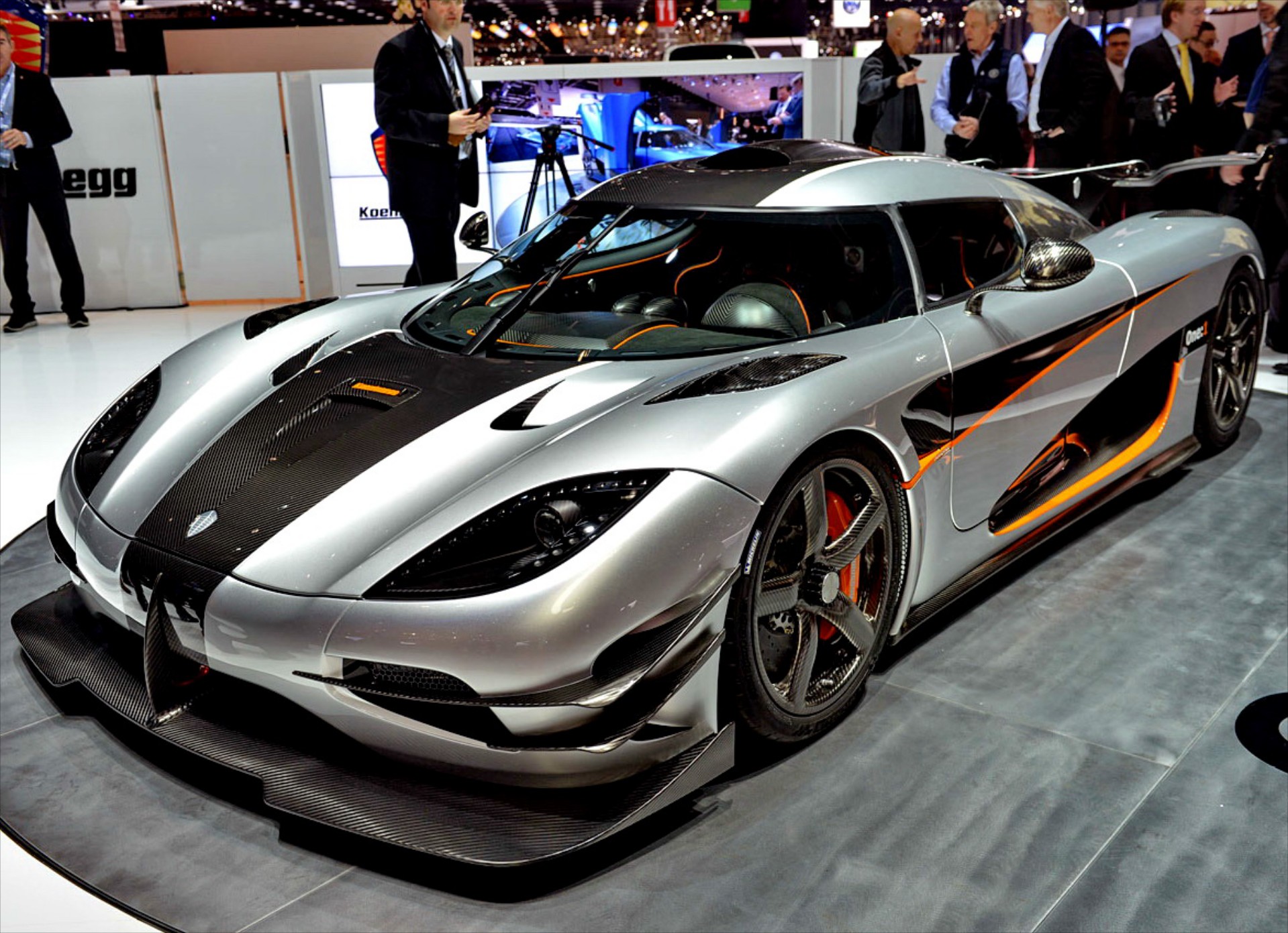 Koenigsegg ΟΝΕ:1 στη Γενεύη

