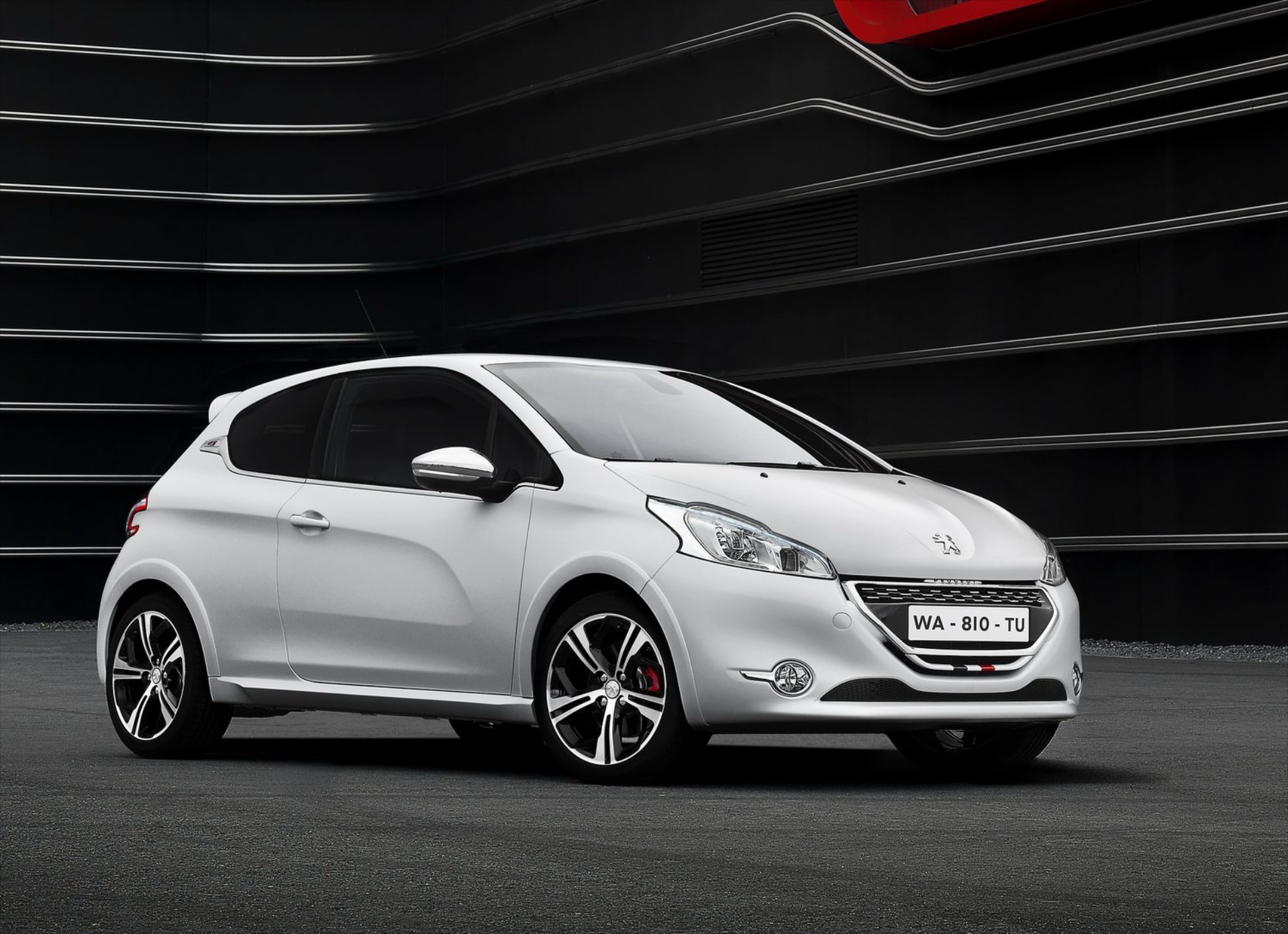 <br />
<b>Notice</b>: Undefined property: stdClass::$title in <b>/home/www3gocar/public_html/templates/t2024/ice_c/9a1326b63621589c2d0ae49576f7df8a09573c42_0.file.box.featured.tpl.php</b> on line <b>89</b><br />