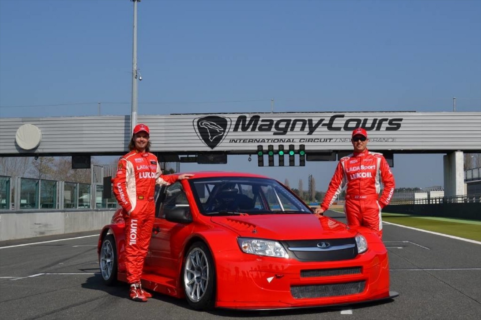 Lada Granta για το WTCC