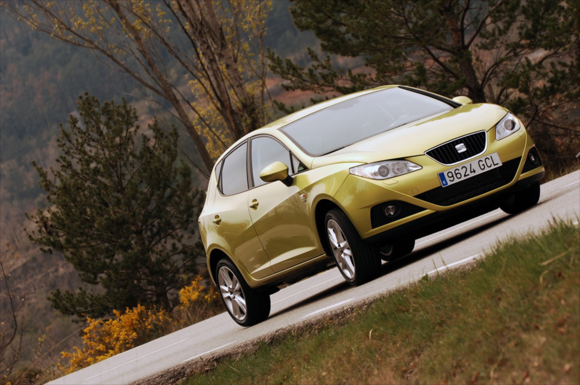 <br />
<b>Notice</b>:  Undefined property: stdClass::$title in <b>/home/www3gocar/public_html/templates/t2024/ice_c/9a1326b63621589c2d0ae49576f7df8a09573c42_0.file.box.featured.tpl.php</b> on line <b>89</b><br />
