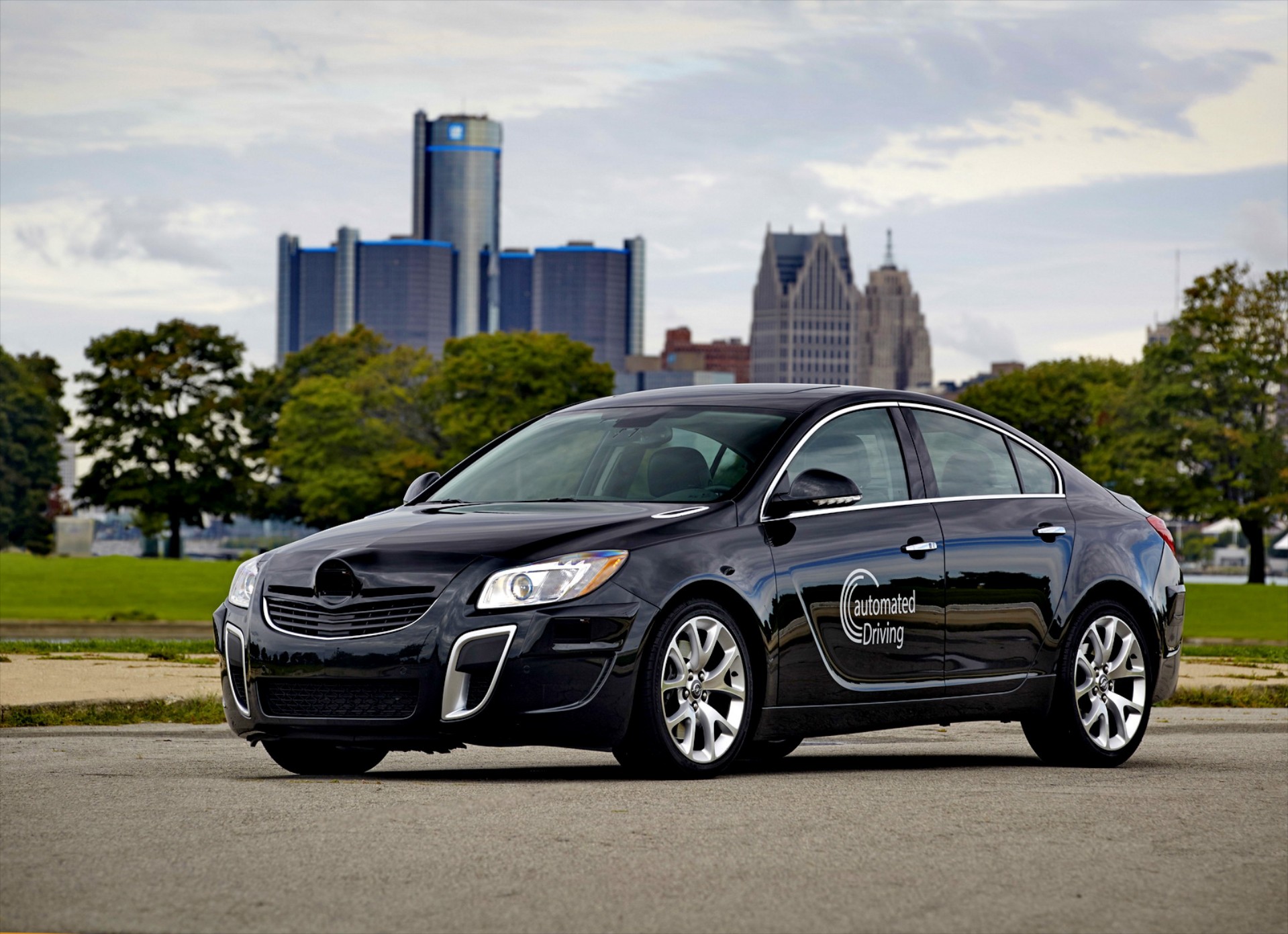 Hands free οδήγηση από GM - Opel το 2016