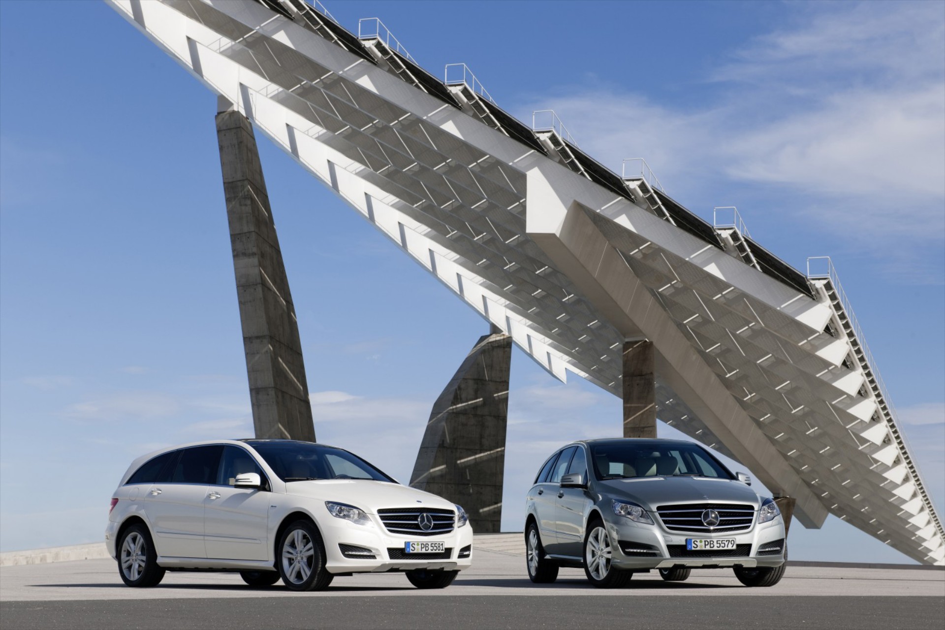 <br />
<b>Notice</b>: Undefined property: stdClass::$title in <b>/home/www3gocar/public_html/templates/t2024/ice_c/9a1326b63621589c2d0ae49576f7df8a09573c42_0.file.box.featured.tpl.php</b> on line <b>89</b><br />