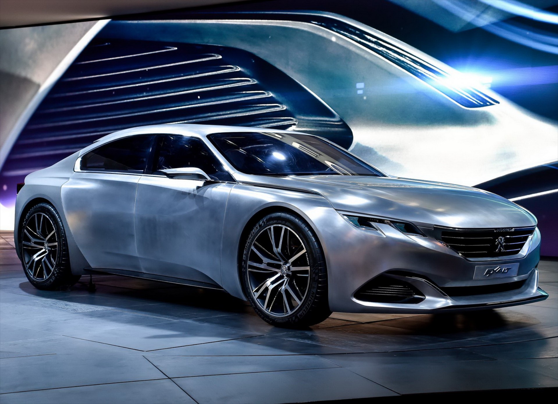 Peugeot Exalt Concept στο Παρίσι
