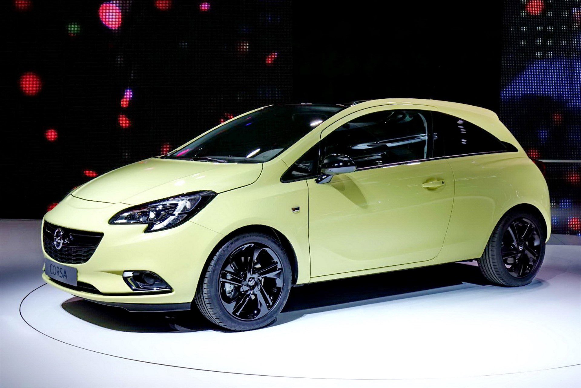 Στο Παρίσι και το νέο Opel Corsa