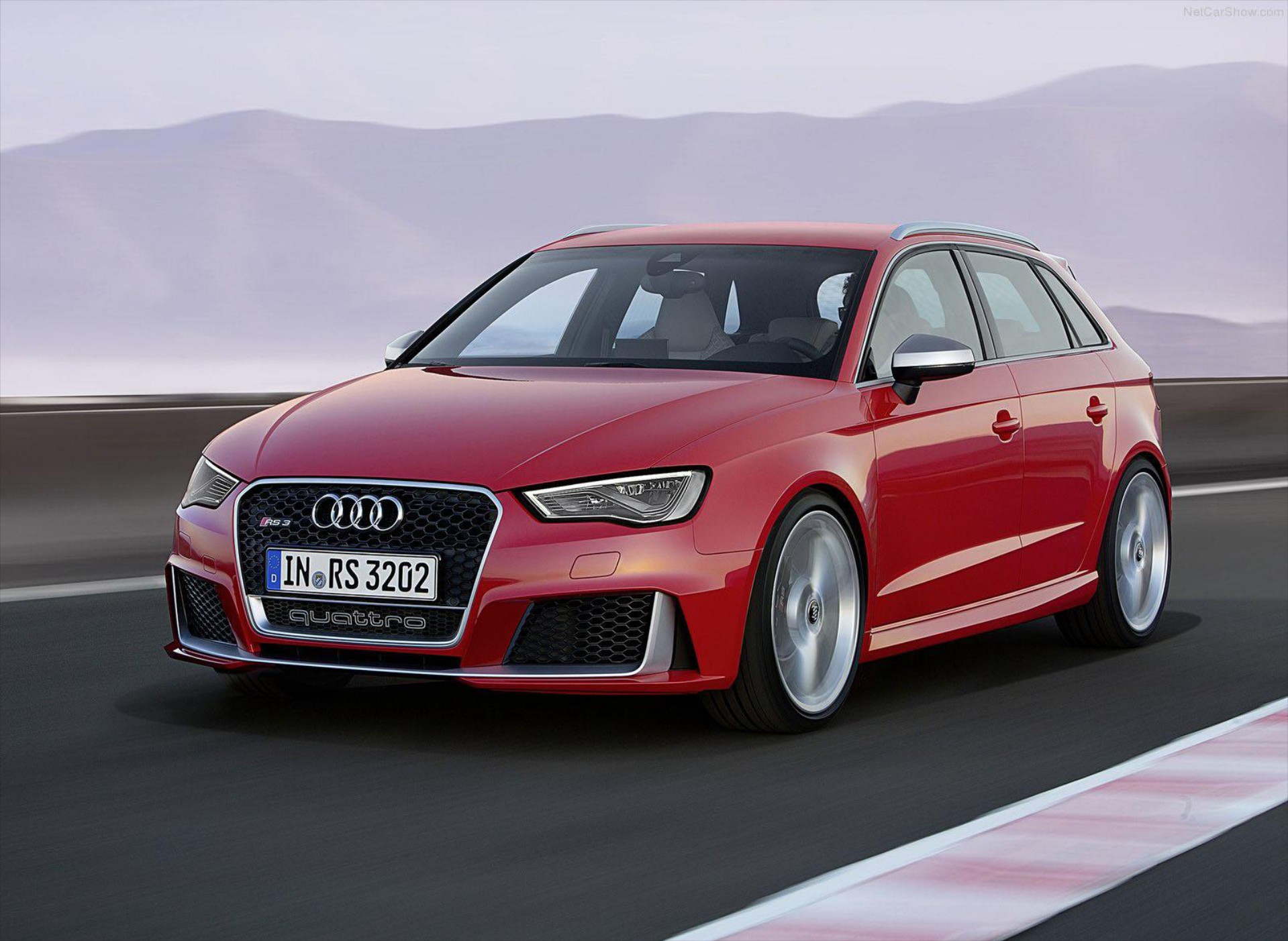 Νέο Audi RS3 Sportback με 367 ίππους

