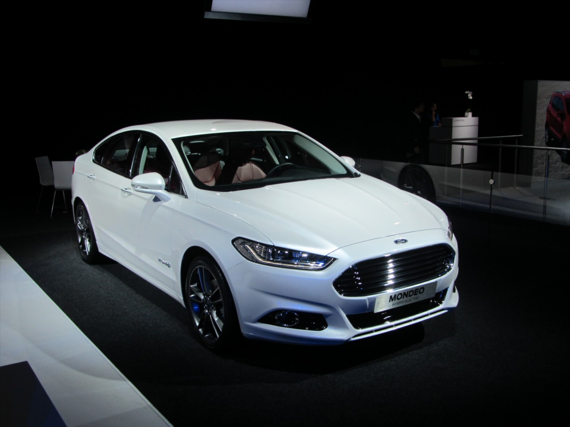 Νέο Ford Mondeo στο Παρίσι