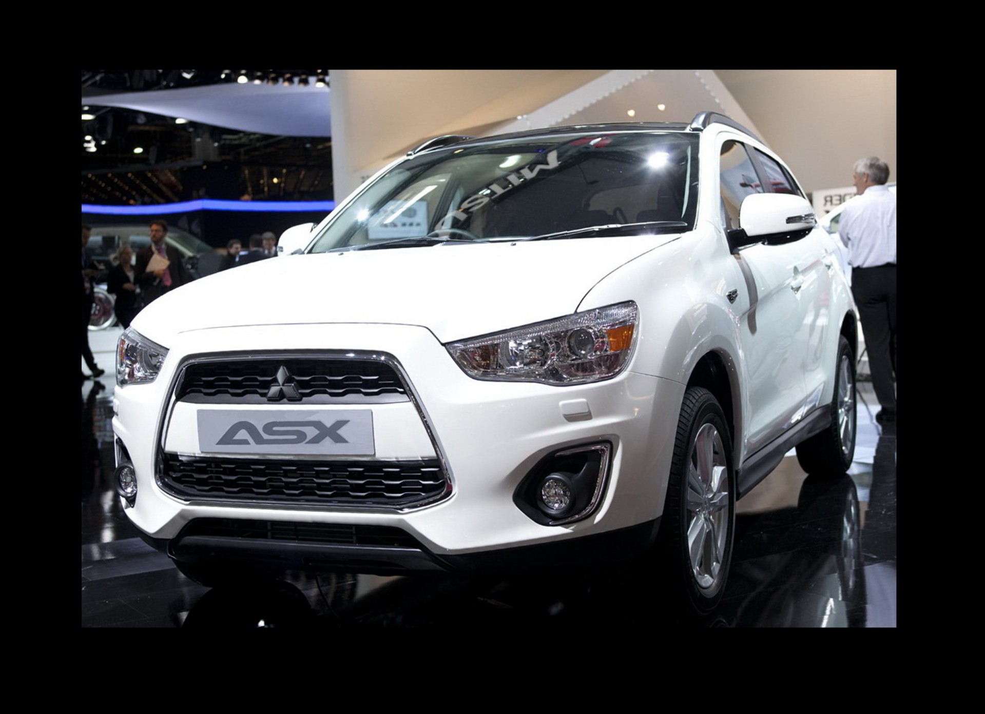 Mitsubishi ASΧ: Νέο λουκ