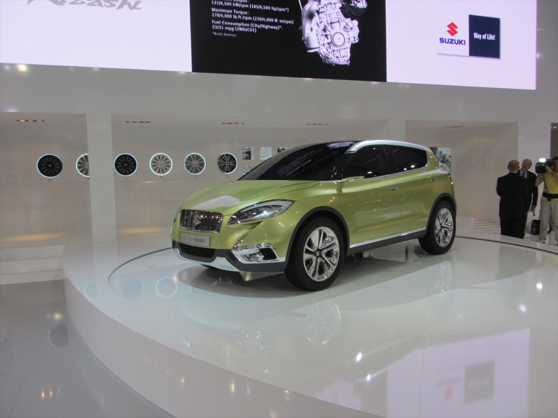 Suzuki S-Cross Concept

