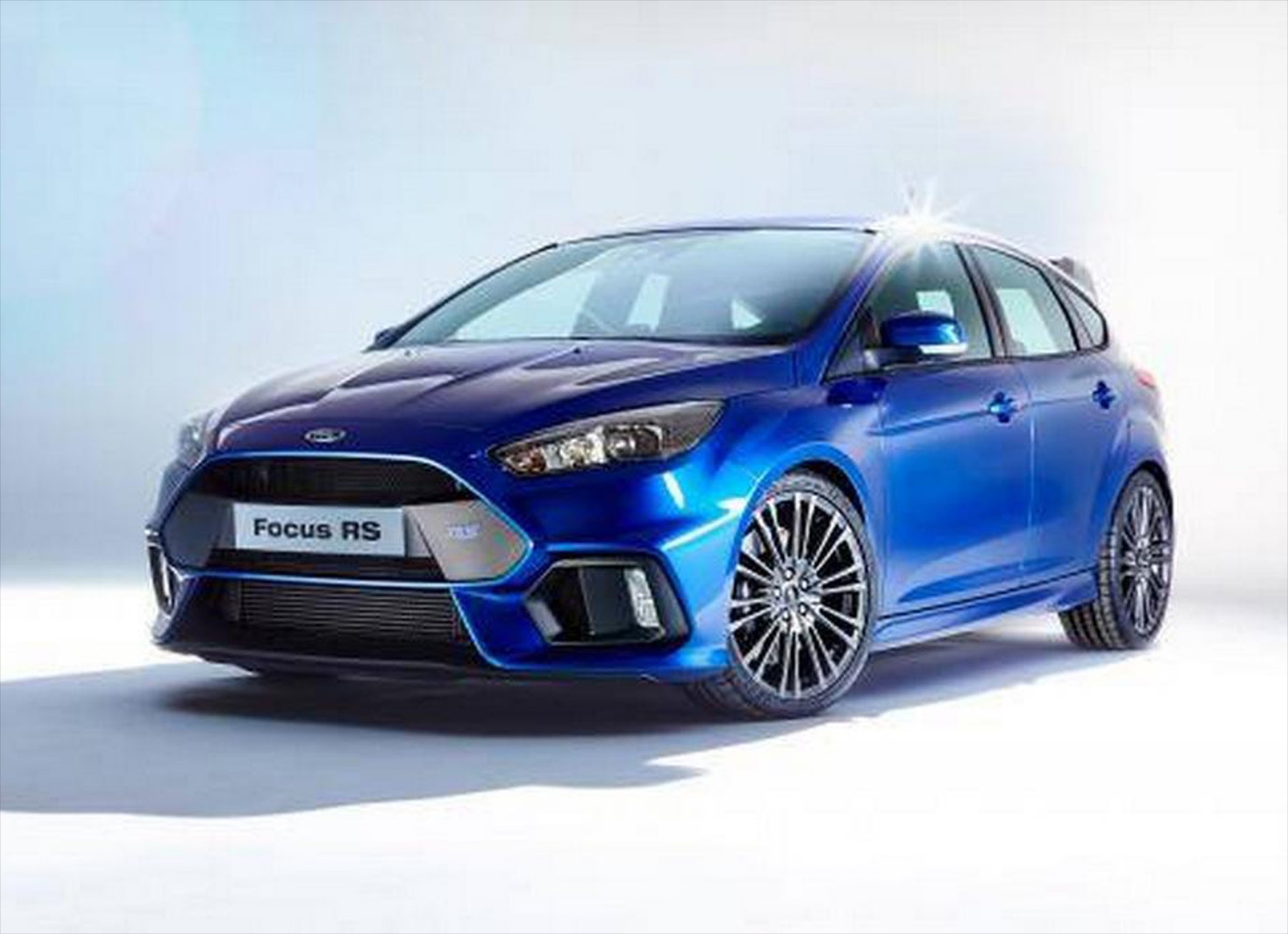 Ford Focus RS: Διέρρευσαν οι φωτογραφίες