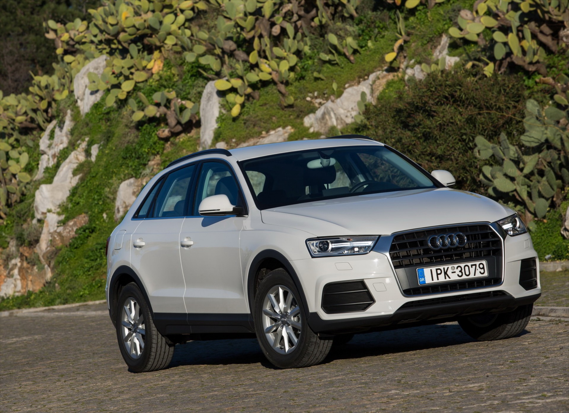 Ανανεωμένο Audi Q3 από 27.340 ευρώ