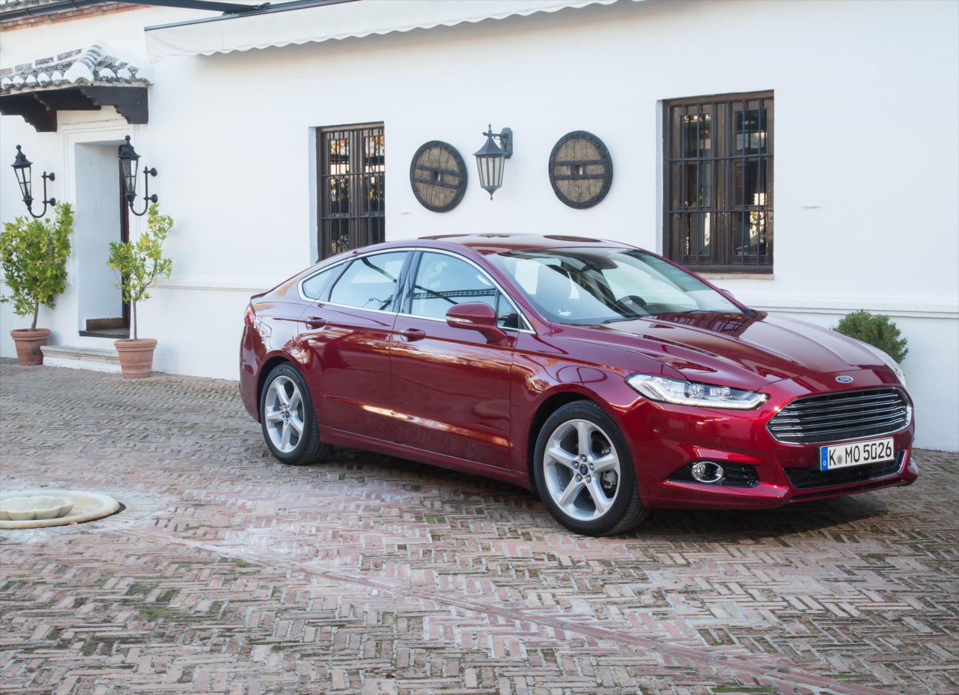 <br />
<b>Notice</b>:  Undefined property: stdClass::$title in <b>/home/www3gocar/public_html/templates/t2024/ice_c/9a1326b63621589c2d0ae49576f7df8a09573c42_0.file.box.featured.tpl.php</b> on line <b>89</b><br />
