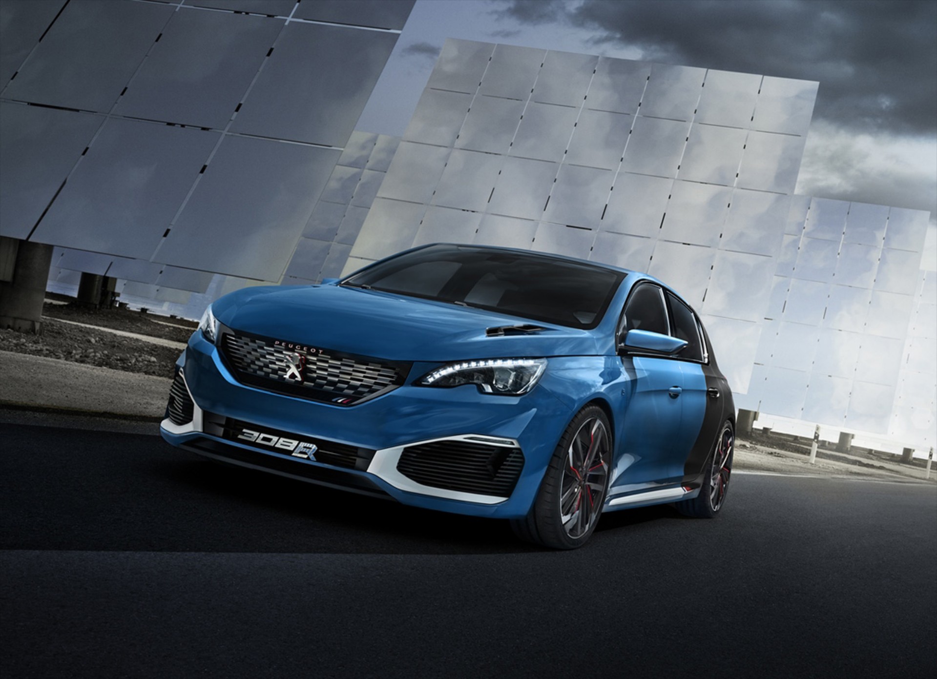 Αποκάλυψη του Peugeot 308 R HYbrid