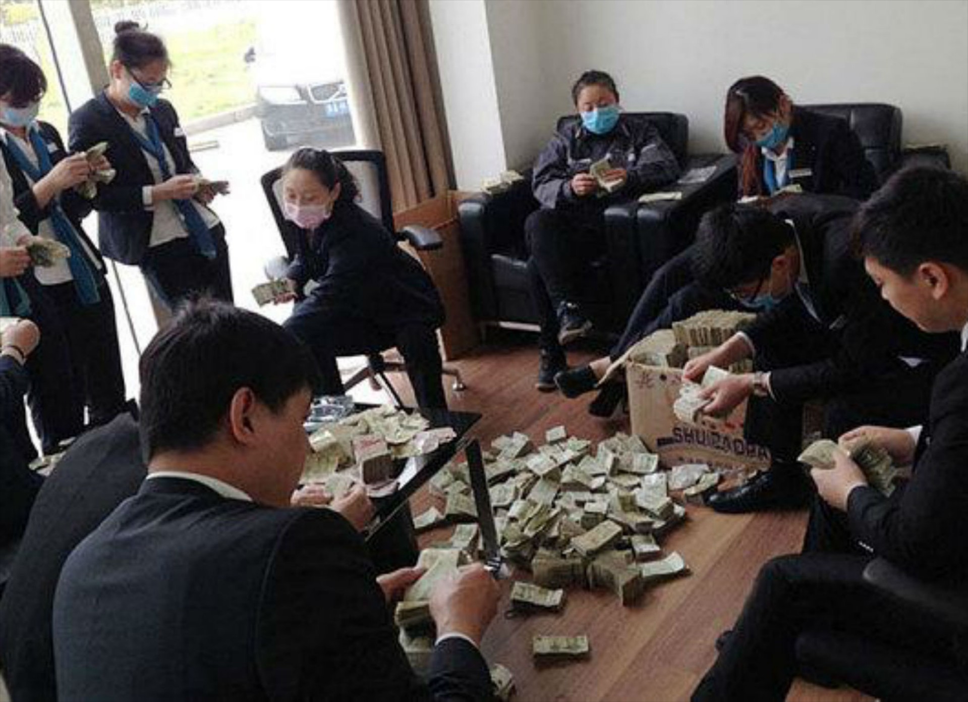 Αγόρασε BMW με… “ψιλά”