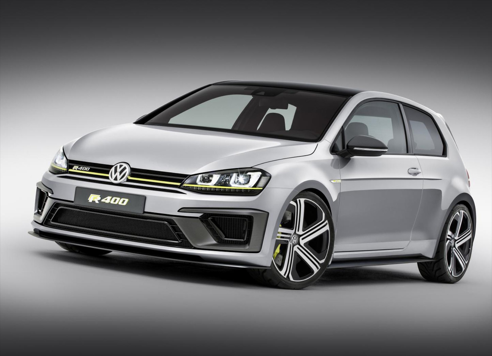 Volkswagen Golf R400 στην παραγωγή με 420 PS