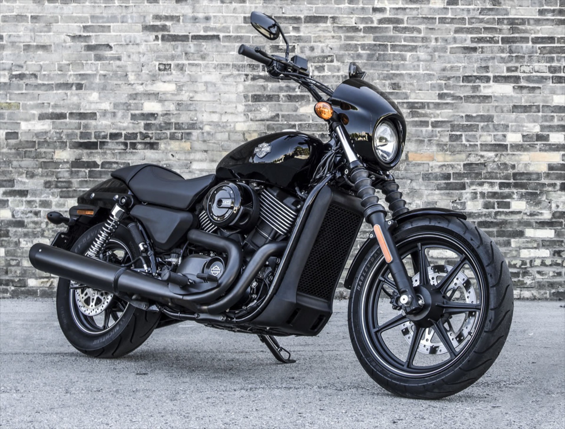 Οι Harley-Davidson του 2015: Πιο classic δεν γίνεται
