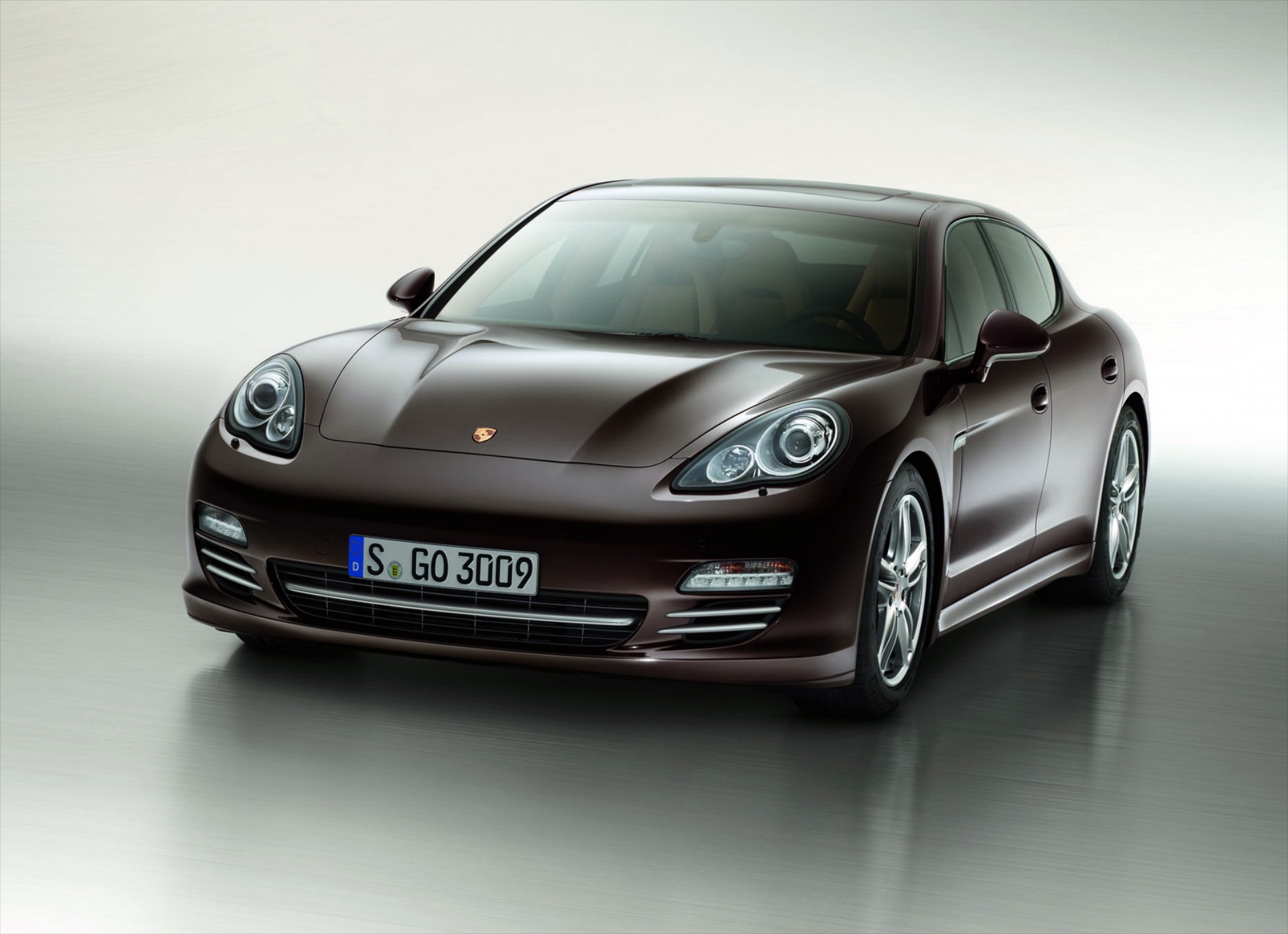 Porsche Panamera Platinum Edition