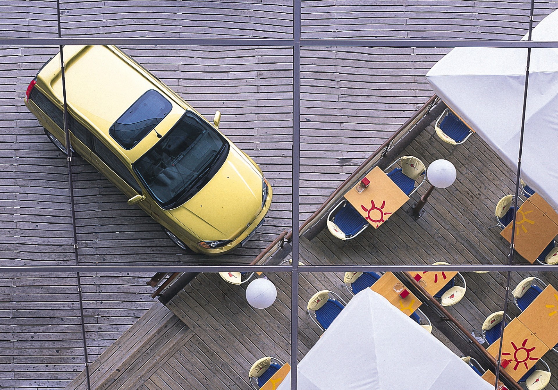 Μικρά 4x4 7ετίας με € 5.000