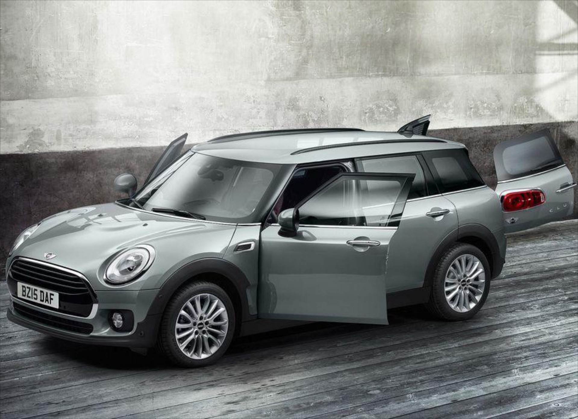 Επίσημα το νέο Mini Clubman