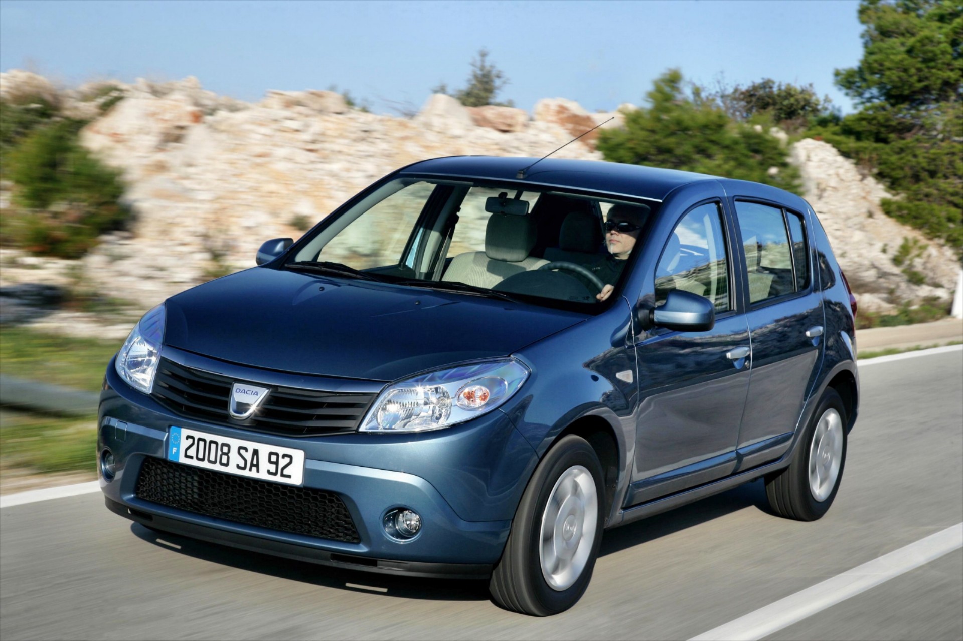 <br />
<b>Notice</b>:  Undefined property: stdClass::$title in <b>/home/www3gocar/public_html/templates/t2024/ice_c/9a1326b63621589c2d0ae49576f7df8a09573c42_0.file.box.featured.tpl.php</b> on line <b>89</b><br />
