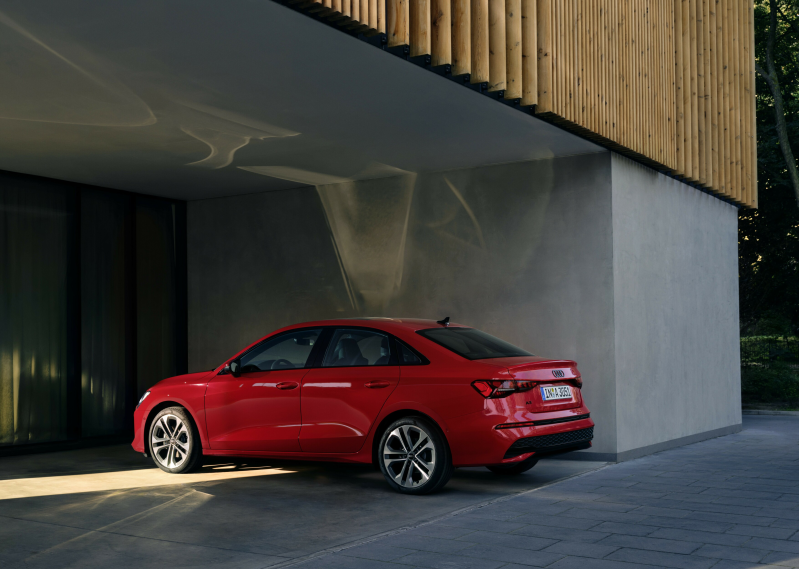 A3 SPORT SEDAN 35 TFSI Hybrid S tronic Progressive 