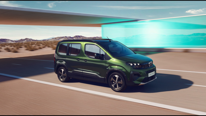 e-RIFTER 136hp Automatic Allure L2H1 7S e-RIFTER 136hp Automatic Allure L2H1 7S