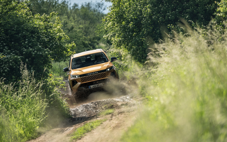 HILUX 2.8D Premium 4x4 