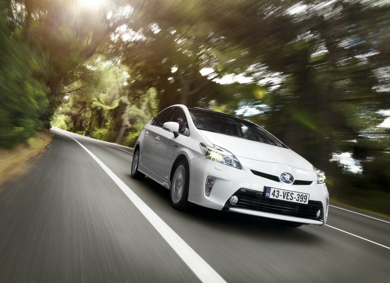 PRIUS 1.8 Exclusive PRIUS 1.8 Exclusive