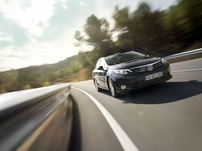 AVENSIS 1.6 Classic AVENSIS 1.6 Classic