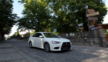 Mitsubishi Lancer Evolution ΜR SST