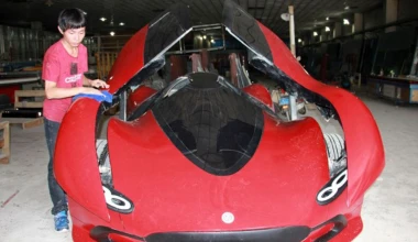 Έφτιαξε supercar με 4.600 ευρώ