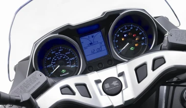 Νέο scooter Kawasaki J125