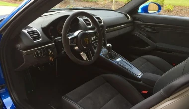 Γιατί πουλάει την Porsche Cayman GT4;