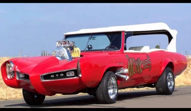 George Barris (1925-2015): Ένας απίθανος τύπος