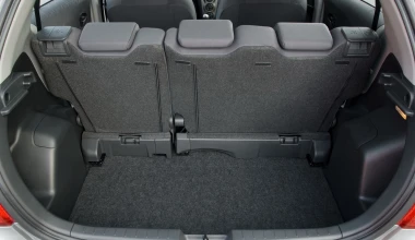 Toyota Yaris 1.33 5d Sol - 2010