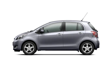 Toyota Yaris 1.33 5d Sol - 2010